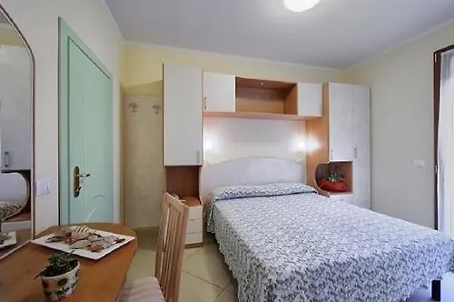 Albergo Ristorante Pozzi Bellaria – Igea Marina Szálloda