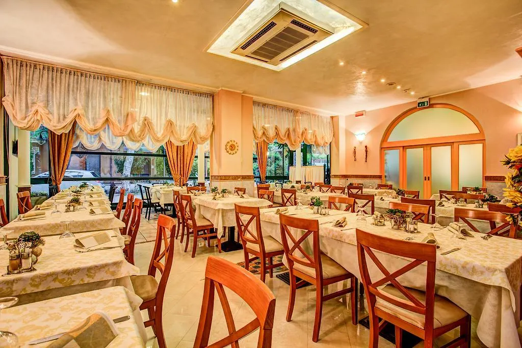 Albergo Ristorante Pozzi Bellaria-Igea Marina 2*,  Italy