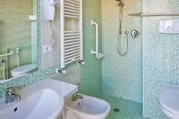 Albergo Ristorante Pozzi Bellaria-Igea Marina 2*,  Italien
