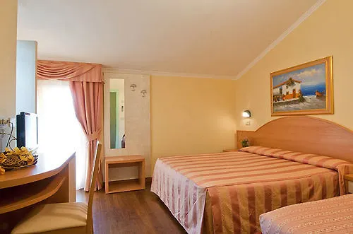 Albergo Ristorante Pozzi Bellaria-Igea Marina Hotel